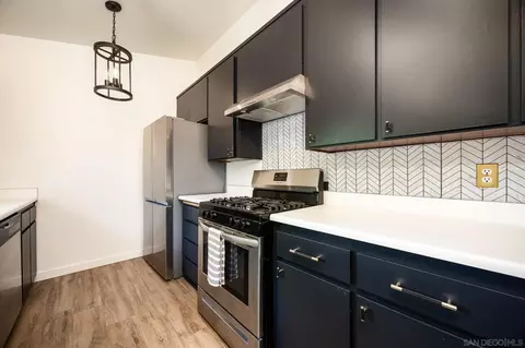 Kitchen - 519 Minnesota St, Fallbrook, CA 92028 photo 3 of 3