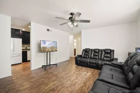 10442 Nate Way, Santee, CA 92071 photo 8