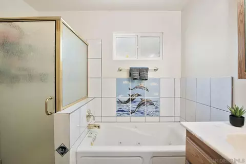 10442 Nate Way, Santee, CA 92071 photo 17