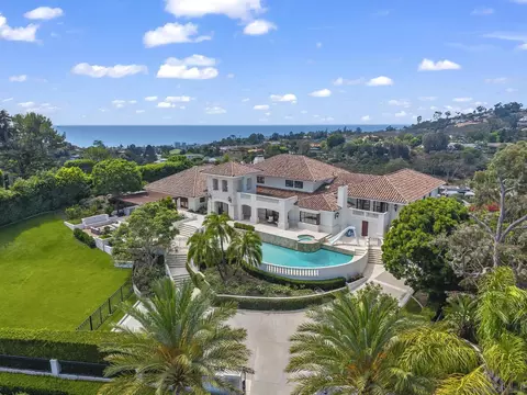 6404 La Jolla Scenic Dr, La Jolla, CA 92037