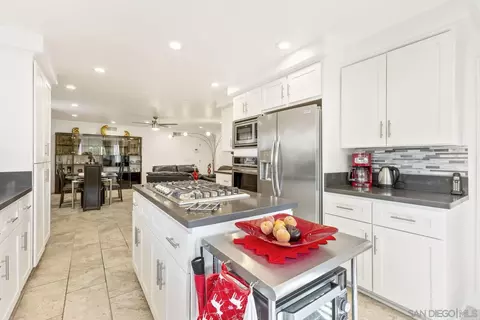 Kitchen - 1909 Cheyenne, Oceanside, CA 92056 photo 4 of 4