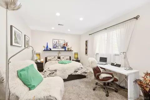 Bedroom - 1909 Cheyenne, Oceanside, CA 92056 photo 3 of 7
