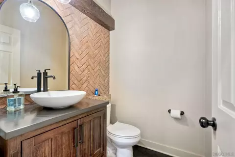 Bath - 16602 Granite Dr, Ramona, CA 92065 photo 1 of 4