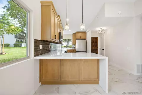 Kitchen - 6915 Pear Tree Dr, Carlsbad, CA 92011 photo 4 of 5