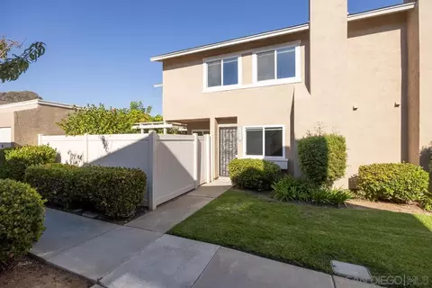 Exterior - 13669 Comuna Dr, Poway, CA 92064 photo 1 of 20