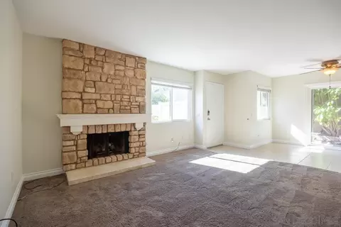 Living - 13669 Comuna Dr, Poway, CA 92064 photo 1 of 3