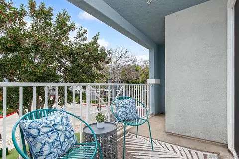 3528 Shoreline Bluff Ln, San Diego, CA 92110