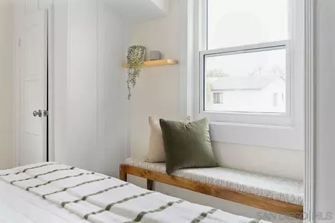 Bedroom - 453 Westbourne St, La Jolla, CA 92037 photo 3 of 3
