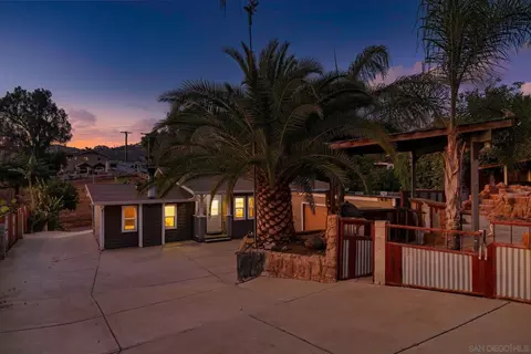 15415 Saint Lucy Ln, El Cajon, CA 92021 photo 3