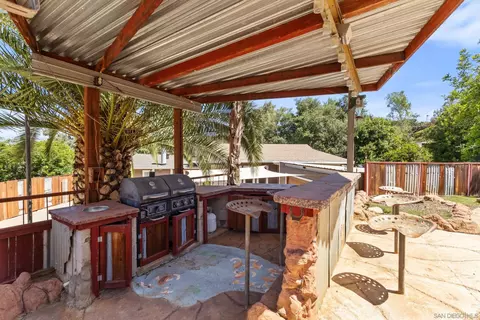 15415 Saint Lucy Ln, El Cajon, CA 92021 photo 36