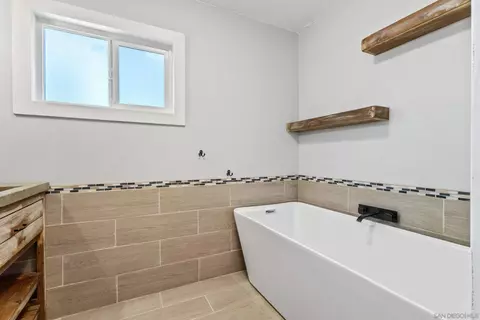 15415 Saint Lucy Ln, El Cajon, CA 92021 photo 18