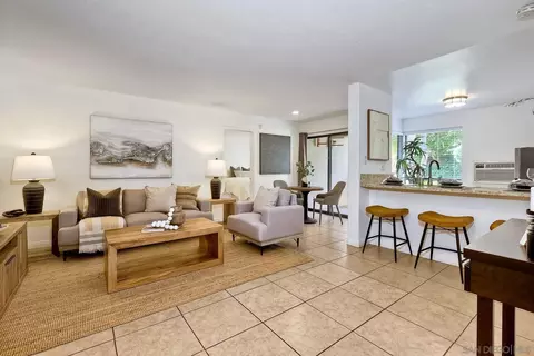 6924 Hyde Park Dr #115, San Diego, CA 92119