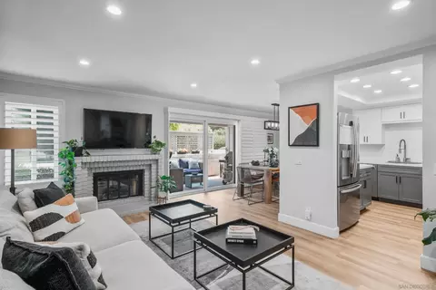 528 Via De La Valle #H, Solana Beach, CA 92075