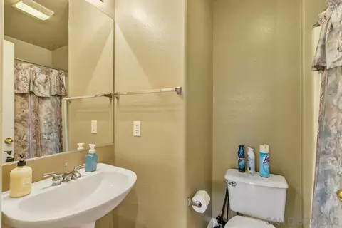 Bath - 10496 Chaparral Dr, Santee, CA 92071 photo 1 of 7