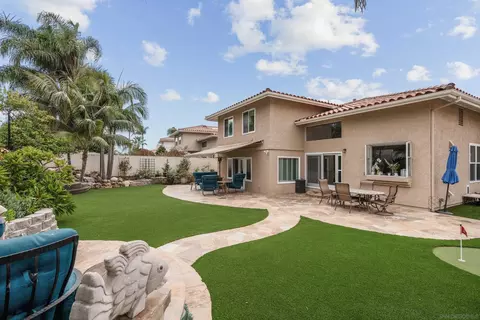 Exterior - 4640 Sunburst Rd, Carlsbad, CA 92008 photo 5 of 10
