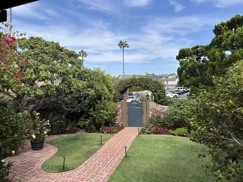 Exterior - 1920 Spindrift Dr, La Jolla, CA 92037 photo 13 of 13