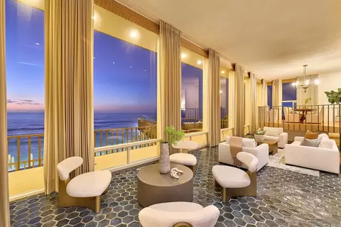Living - 1920 Spindrift Dr, La Jolla, CA 92037 photo 7 of 8