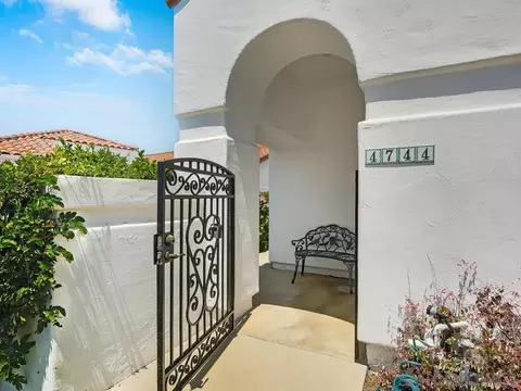 4744 Agora Way, Oceanside, CA 92056