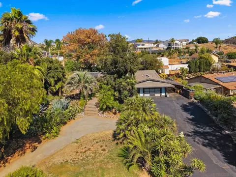 View/Area - 1767 Wind River Rd, El Cajon, CA 92019 photo 1 of 6