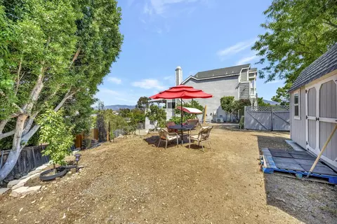 Exterior - 9818 Ivy St, Spring Valley, CA 91977 photo 9 of 12