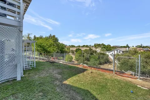 Exterior - 9818 Ivy St, Spring Valley, CA 91977 photo 11 of 12