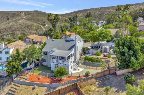 View/Area - 9818 Ivy St, Spring Valley, CA 91977 photo 6 of 7