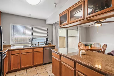 Kitchen - 615 Fredricks Ave #145, Oceanside, CA 92058 photo 4 of 5