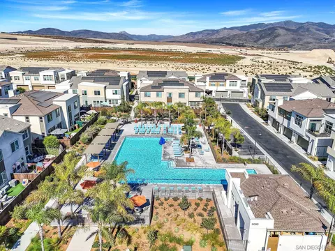 2101 Bluestone Cir, Chula Vista, CA 91913 photo 38