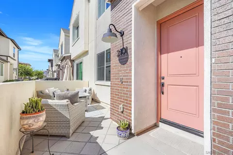 2101 Bluestone Cir, Chula Vista, CA 91913 photo 3