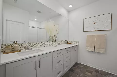 2101 Bluestone Cir, Chula Vista, CA 91913 photo 24