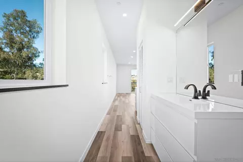 Entry Way - 8886 Margaret Ct, Spring Valley, CA 91977 photo 5 of 5