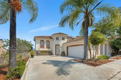 2025 Fabled Waters Dr, Spring Valley, CA 91977