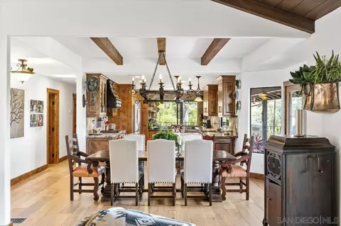 Dining - 1379 Sunny Heights Rd, Fallbrook, CA 92028 photo 1 of 3