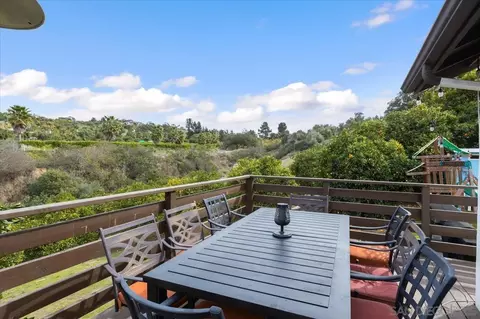 Exterior - 1379 Sunny Heights Rd, Fallbrook, CA 92028 photo 12 of 14