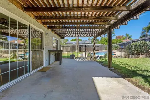 1217 Armstrong Cir, Escondido, CA 92027 photo 37