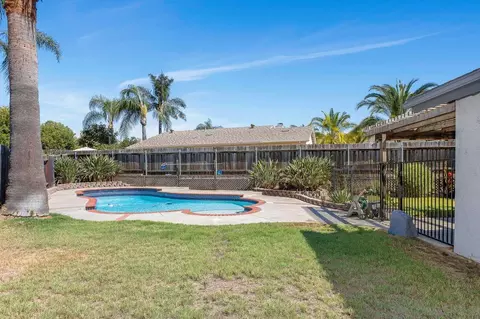 1217 Armstrong Cir, Escondido, CA 92027 photo 41