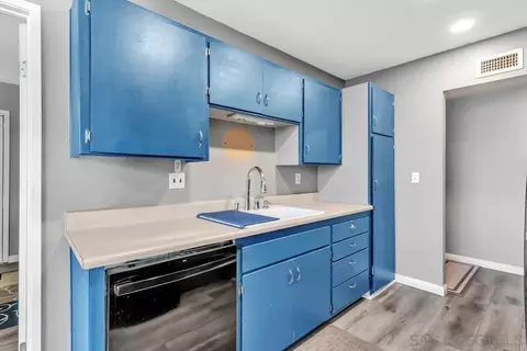 Kitchen - 13611 Los Coches Rd E, El Cajon, CA 92021 photo 2 of 4