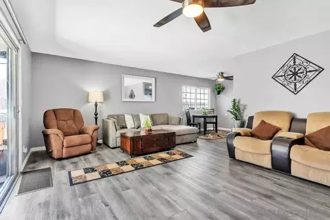 Living - 13611 Los Coches Rd E, El Cajon, CA 92021 photo 2 of 3