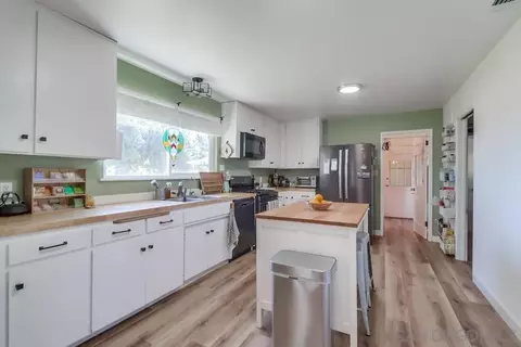 Kitchen - 2920 Ribbonwood Rd, Boulevard, CA 91905 photo 1 of 4