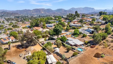 View/Area - 8968 Rocket Ridge Rd, Lakeside, CA 92040 photo 1 of 2