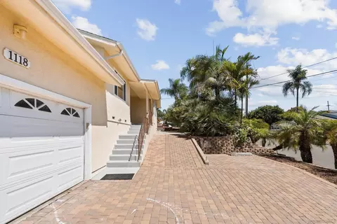1118 Portola St, Vista, CA 92084