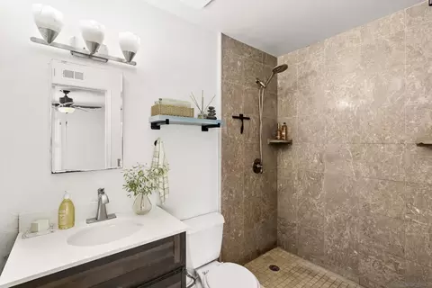 13024 Standish, Poway, CA 92064 photo 19