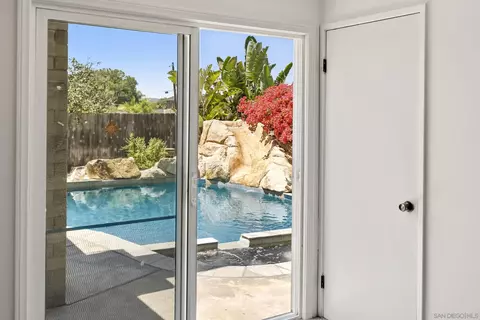 13024 Standish, Poway, CA 92064 photo 18