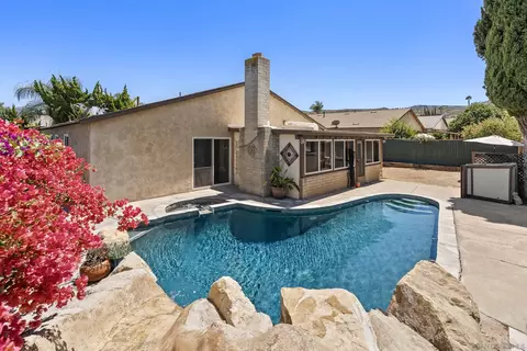 13024 Standish, Poway, CA 92064