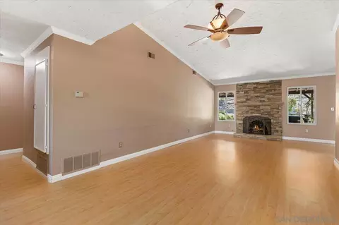 2418 S Barcelona St, Spring Valley, CA 91977 photo 10