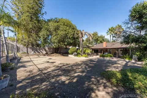 2418 S Barcelona St, Spring Valley, CA 91977 photo 8