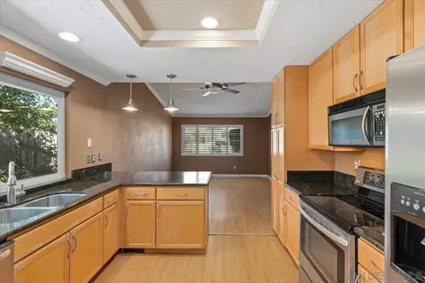 2418 S Barcelona St, Spring Valley, CA 91977 photo 15