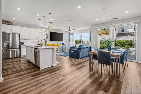 27762 Heritage Ln, Valley Center, CA 92082