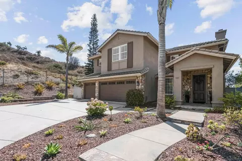 923 Merlo Ct, Carlsbad, CA 92011