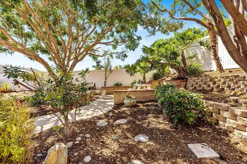 Exterior - 301 Arlington Dr, Oceanside, CA 92057 photo 8 of 8
